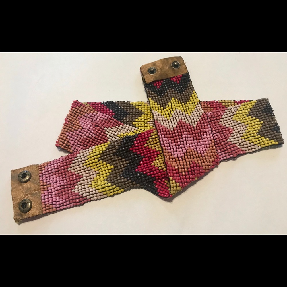 Ann Taylor LOFT multi-colored stretch beaded belt